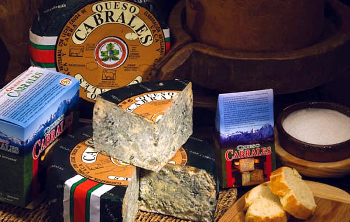 Cartel de Certamen del Queso de Cabrales